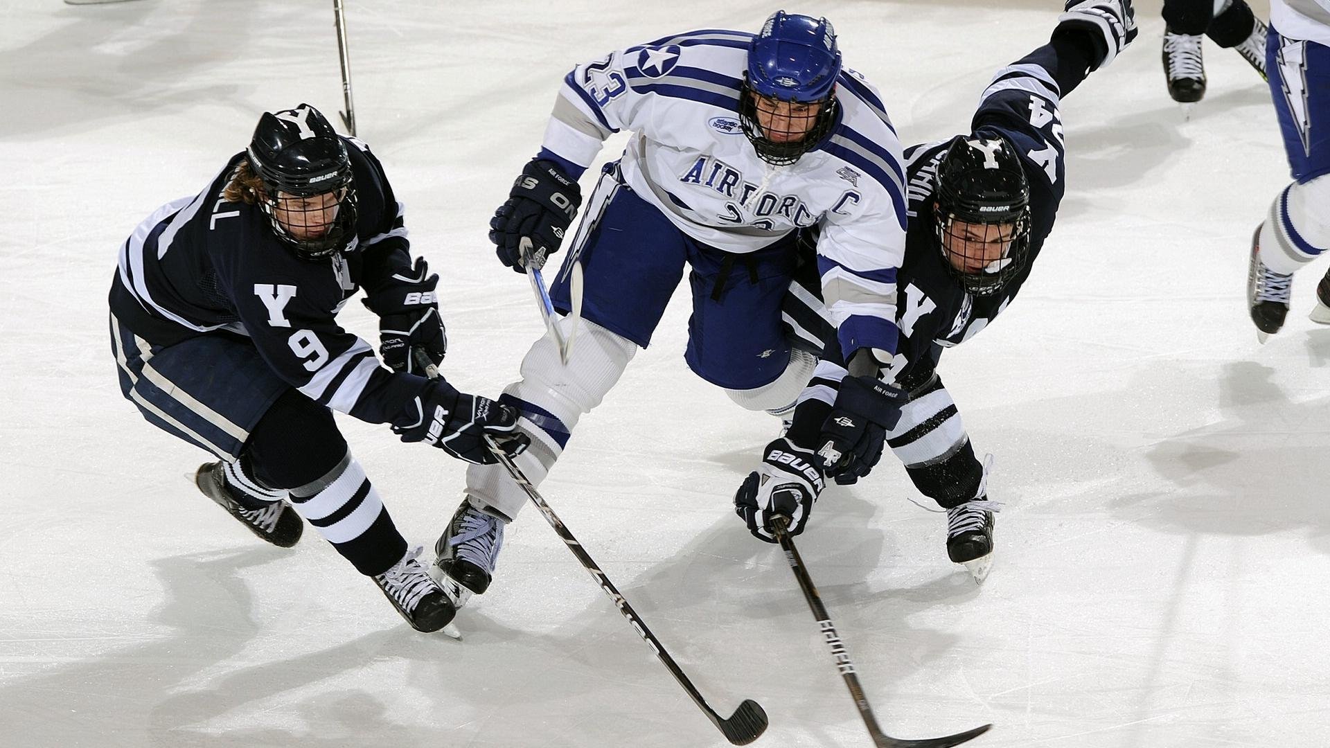 当麦迪逊的呐喊汇入引擎轰鸣，绝杀与接管