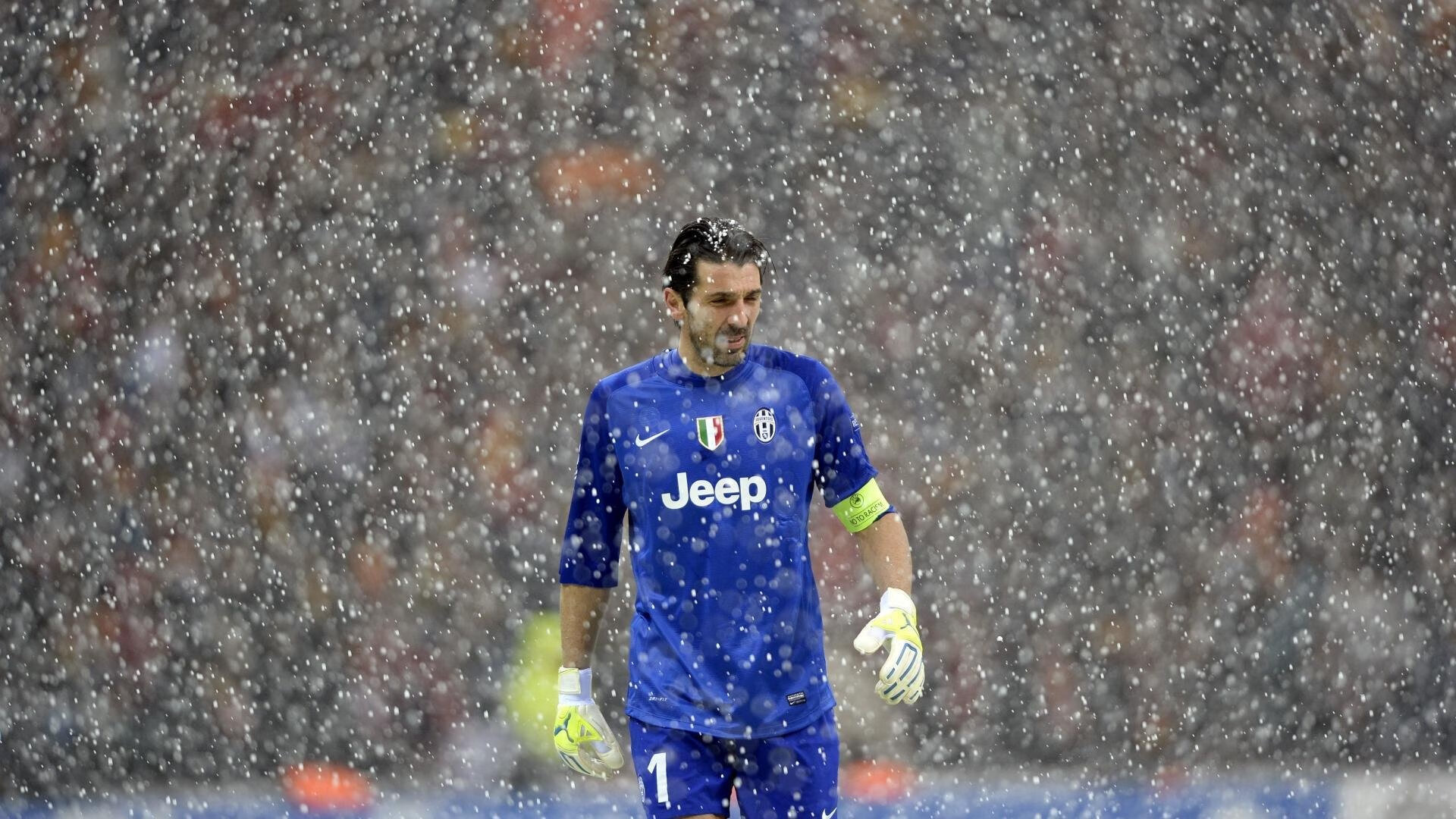 从乌克兰碾压韩国到奥纳纳成为关键先生，现代竞技中的颠覆与英雄叙事